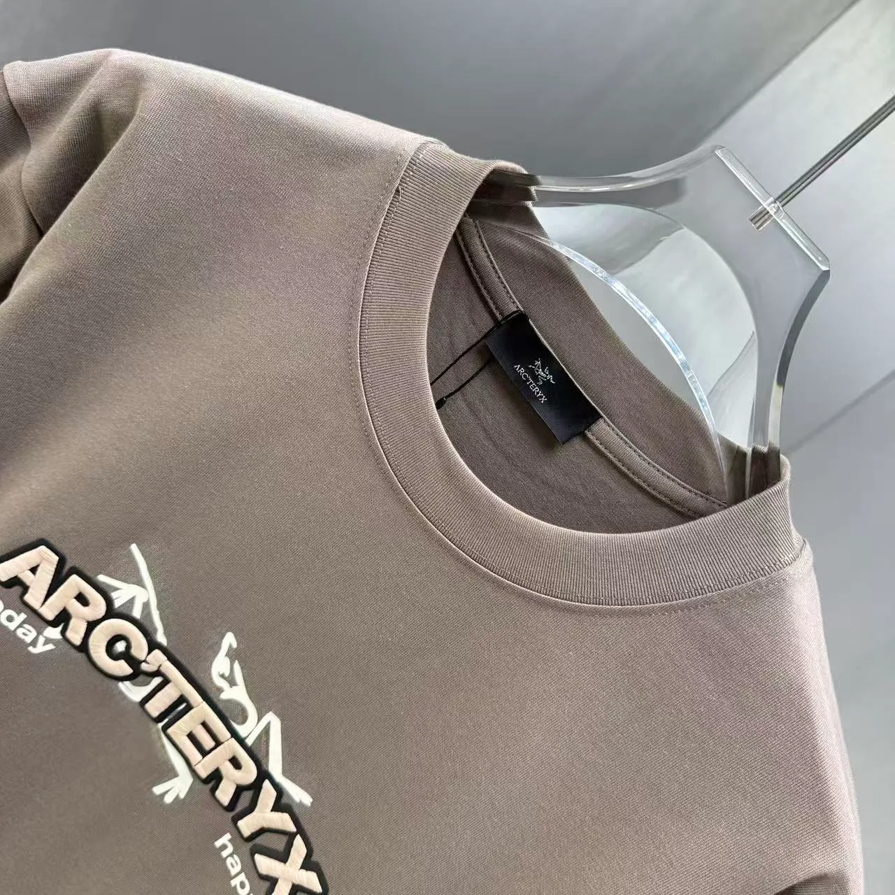 ARC 2026 New Arrival T logo + ：Black White Brown Sizes：S M L XL XXL